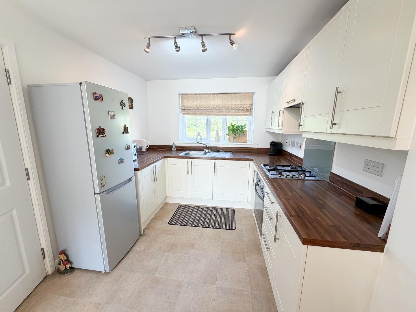 Heol Bryncethin, Sarn, Bridgend County Borough, CF32 9GG
